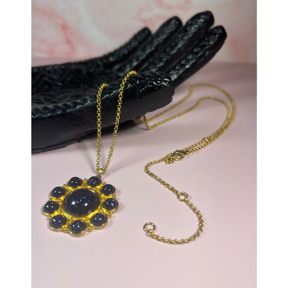 Hespera goldstone necklace - Picture 1 of 2